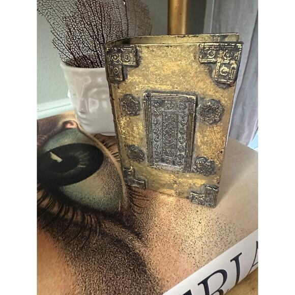 Vintage Gold Gilt Book-Shaped Trinket Box paper mache miniature ornate 4.5x3” - Picture 16 of 16